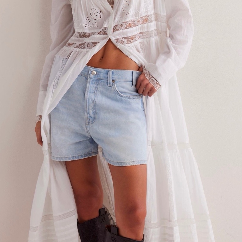 FREE PEOPLE WE THE FREE TIPPI DENIM SHORTS - Picture 4 of 11
